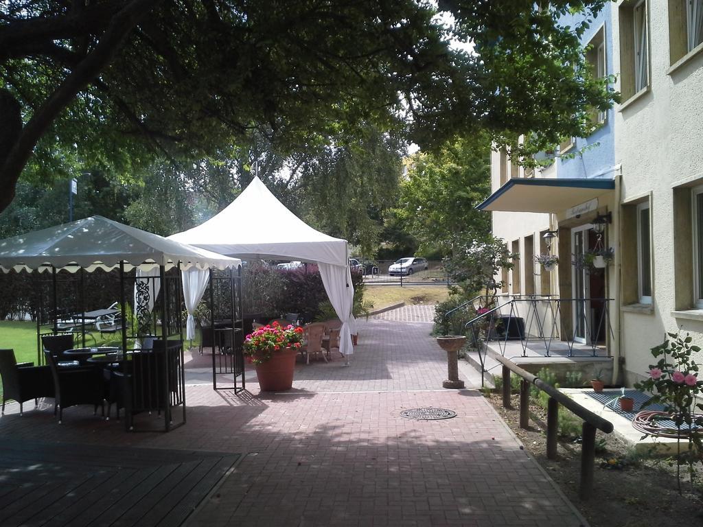 Hotel Bertramshof Висмар Экстерьер фото