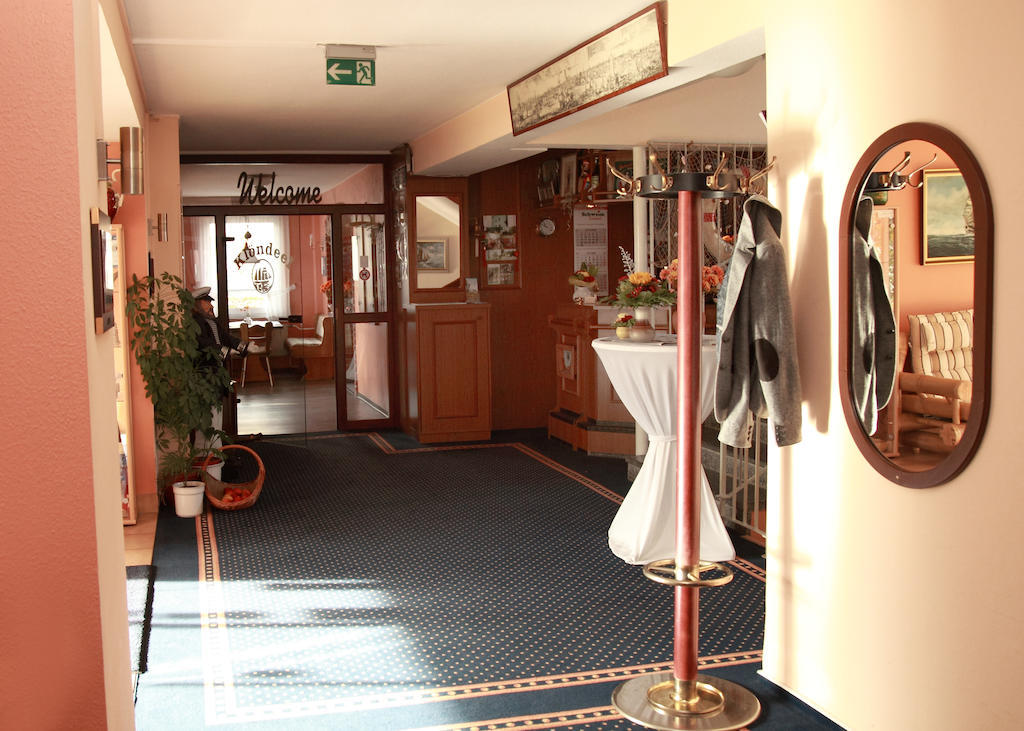Hotel Bertramshof Висмар Экстерьер фото