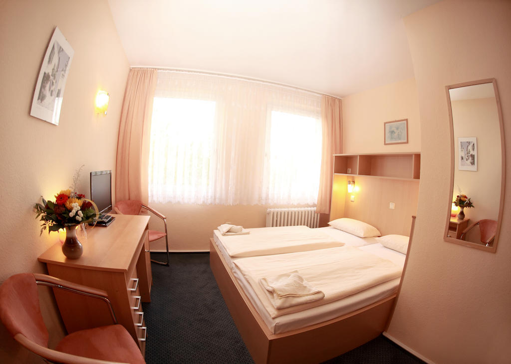 Hotel Bertramshof Висмар Номер фото